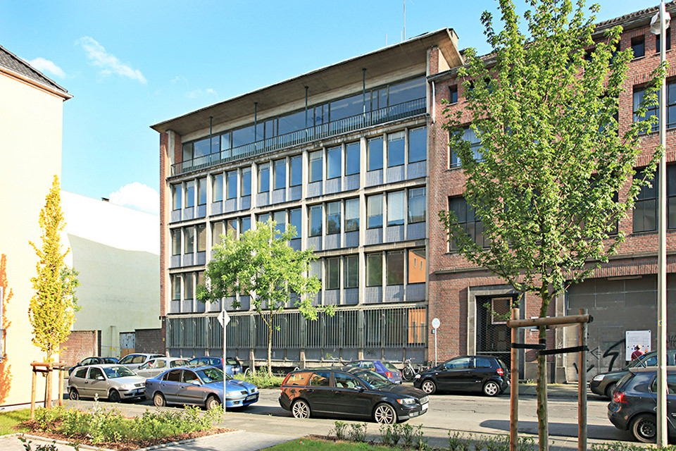 Das Pionierhaus in der Samtweberei, Lewerentzstraße. Foto: Ralf Janowski